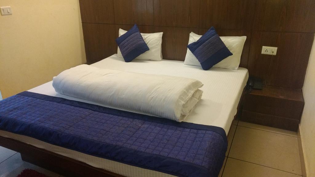 Hotel Sun Village Near New Delhi Railway Station Kültér fotó