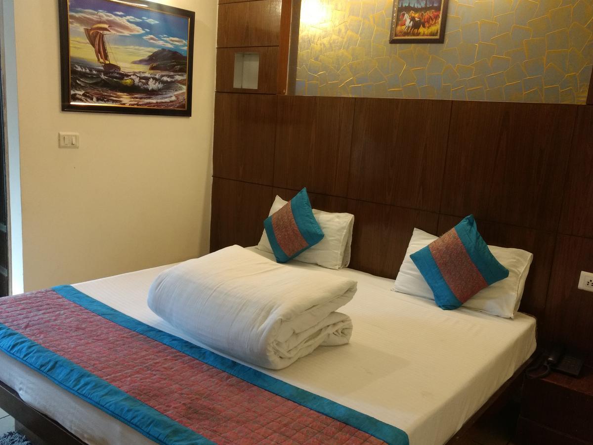 Hotel Sun Village Near New Delhi Railway Station Kültér fotó